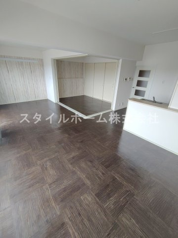 フォーカルポイントの居間・リビング