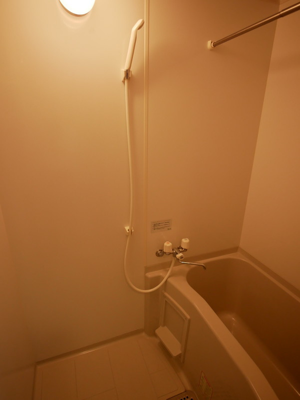 アルトシュロス四条大宮の浴室