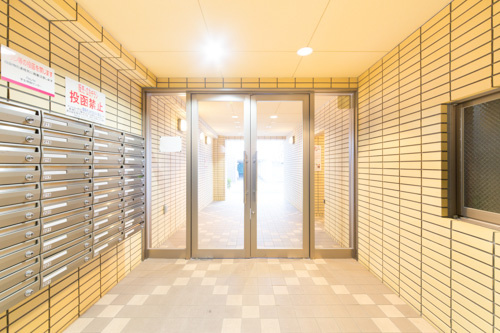 アルトシュロス四条大宮のロビー