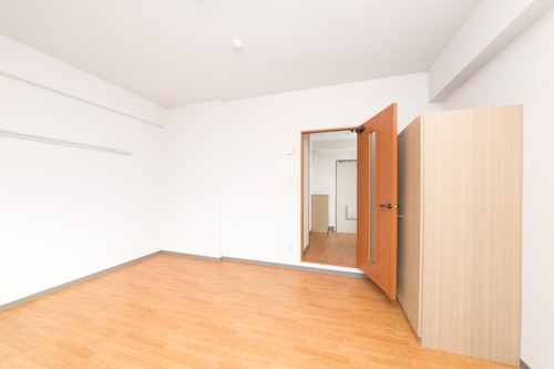 アルトシュロス四条大宮の居間・リビング