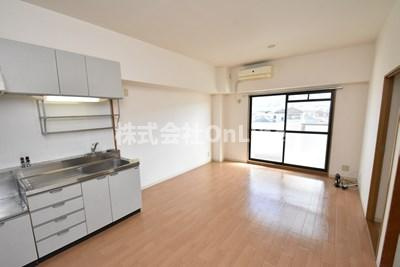 【居間・リビング】 | コルティーレ緑ヶ丘