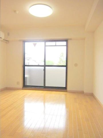 菊岡家　出町柳館の居間・リビング