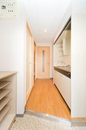 With 京 Seasonsの玄関