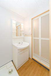 With 京 Seasonsの居間・リビング