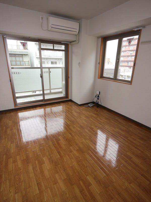 Avenir朱雀の居間・リビング