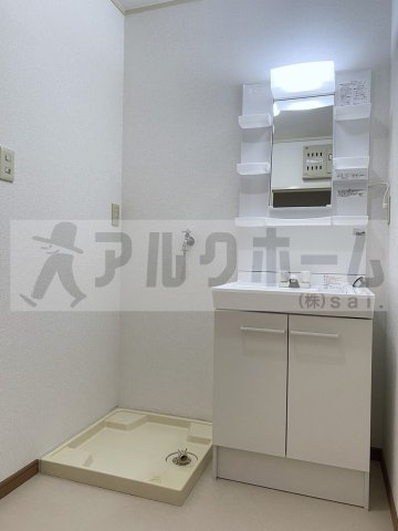 田中ハイツの独立洗面台