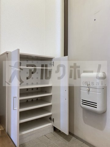 田中ハイツの玄関
