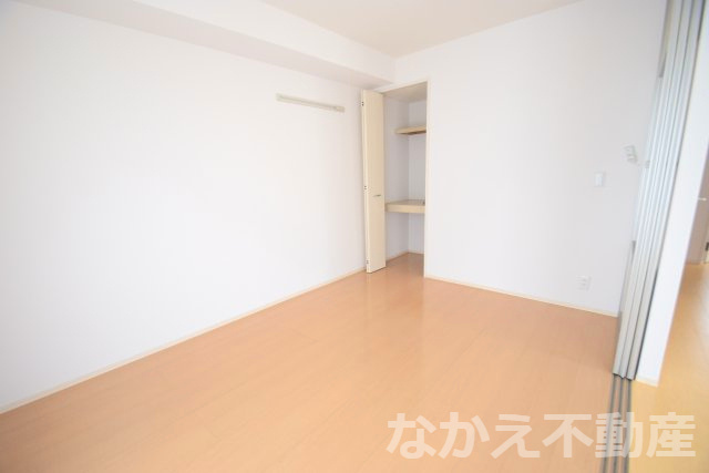 【寝室】 | 使い勝手のいい寝室です