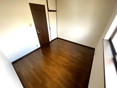 【洋室】 | 今町2丁目貸家