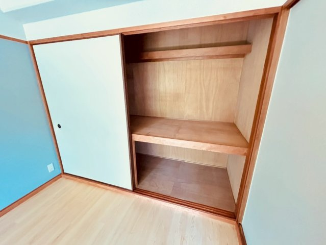 ガーデンハイツ桃山台一番館の収納
