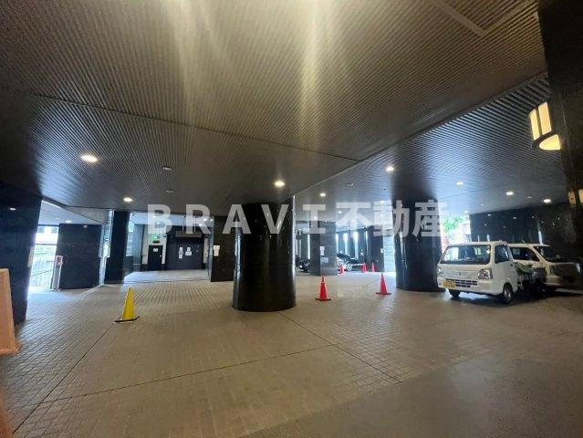 淀屋橋アップルタワーレジデンスの駐車場|駐車スペースもあります