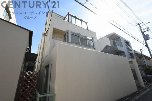 RC造３階建て