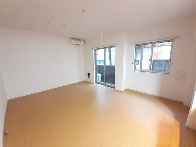 イーストリバティーⅣの居間・リビング|居室・リビング