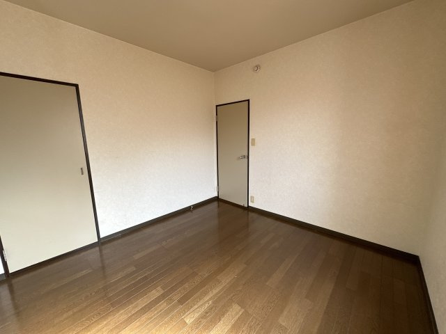 【内装】 | エバーグリーンC