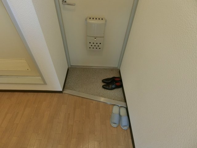 【玄関】 | エフシャイン山下
