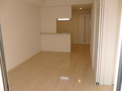 【居間・リビング】 | クオーレ西宮北口Ⅰ | 使いやすい居間です
