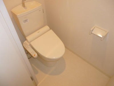 【トイレ】 | クオーレ西宮北口Ⅰ | コンパクトで使いやすいトイレです