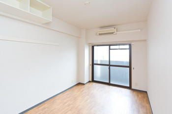 エル・セレーノ本能寺町の居間・リビング