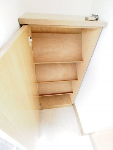 【玄関】 | メゾンスズエン | 同物件別部屋の参考写真