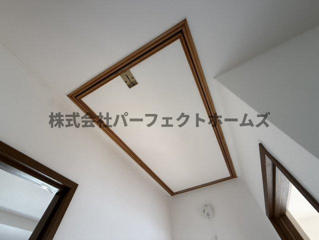 清水町戸建　賃貸の収納|便利な収納スペースです