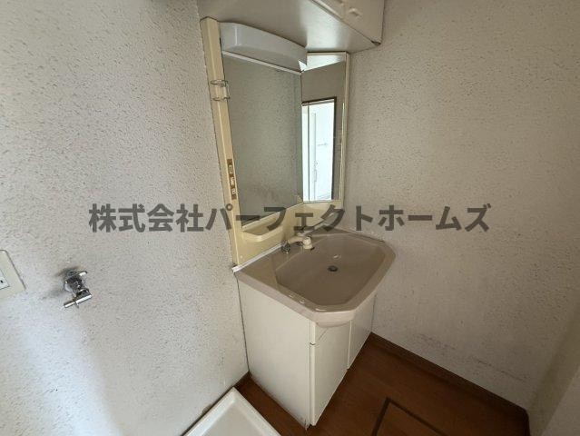 清水町戸建　賃貸の独立洗面台|独立洗面台で身支度をすべて済ませてしまいましょう