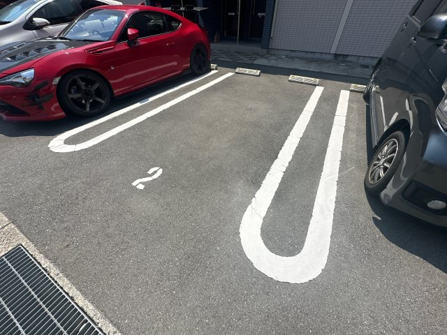 スプランドゥールの駐車場