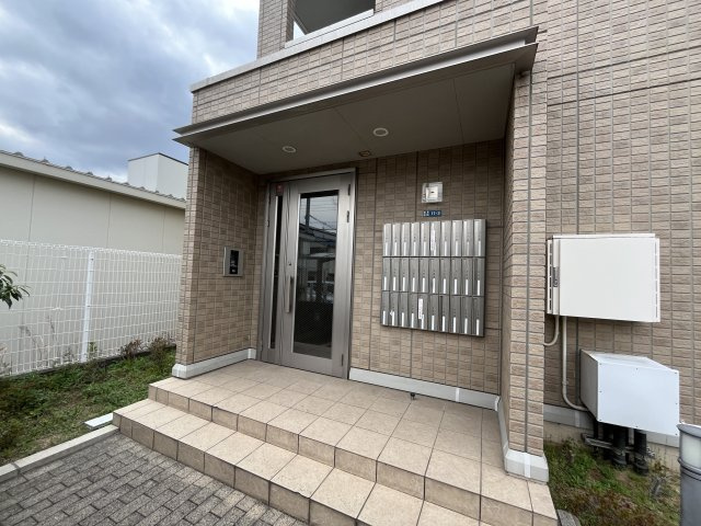 オーシャンコートTのエントランス