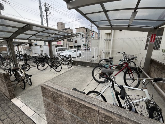 オーシャンコートTの駐車場