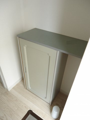 【玄関】 | グレース山手　Ｃ | シューズボックス　※写真はイメージです