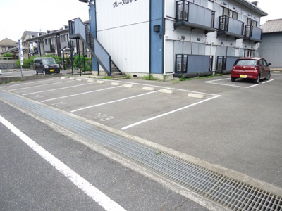 【駐車場】 | グレース山手　Ｃ