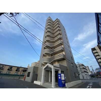 【エントランス】 | ランドビル本陣