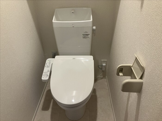 【トイレ】Ｄ－ＲＯＯＭ ＦＵＹＯ