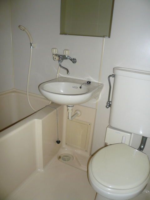 ダイアパレス比治山公園の浴室|日々の暮らしに欠かせないお風呂です