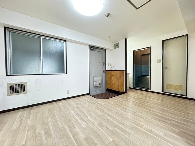 都ビルの居間・リビング|居間です