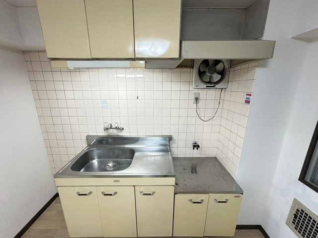 都ビルのキッチン|キッチンです