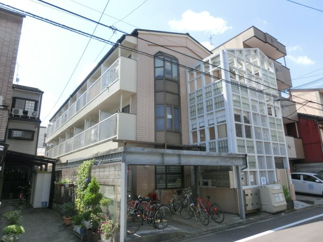 やまいくマンションの外観