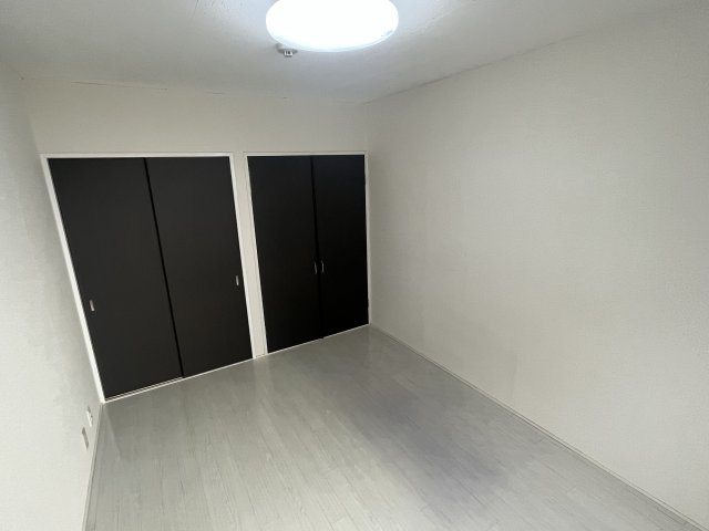 やまいくマンションの居間・リビング