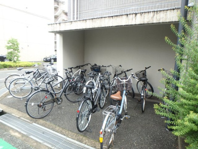 【その他共用部分】 | エクレ西宮 | 駐輪場です