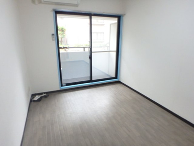 【居間・リビング】 | エクレ西宮 | リビングです