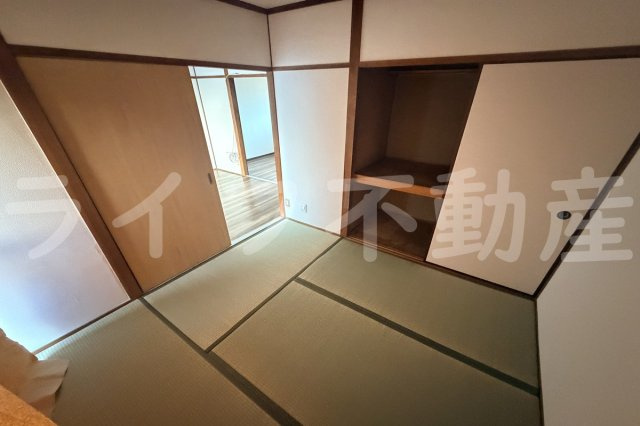 第2コーポ春日荘の内装