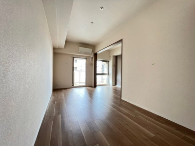 【洋室】 | プレサンス心斎橋ニスト