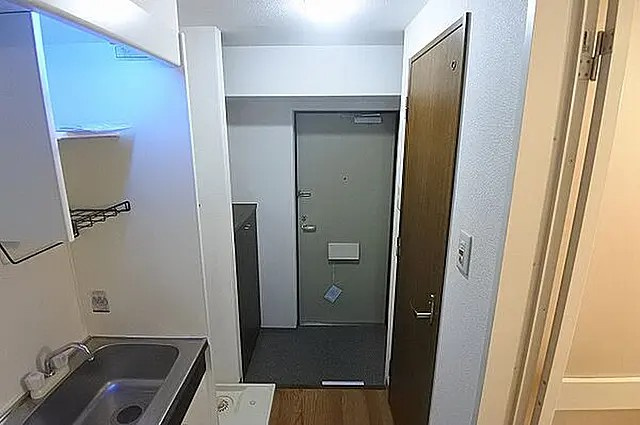 エスリード三宮第3の玄関