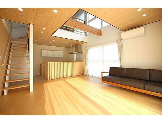 【居間・リビング】