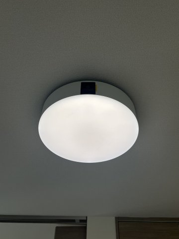 ☆照明一体型プロジェクター付き☆