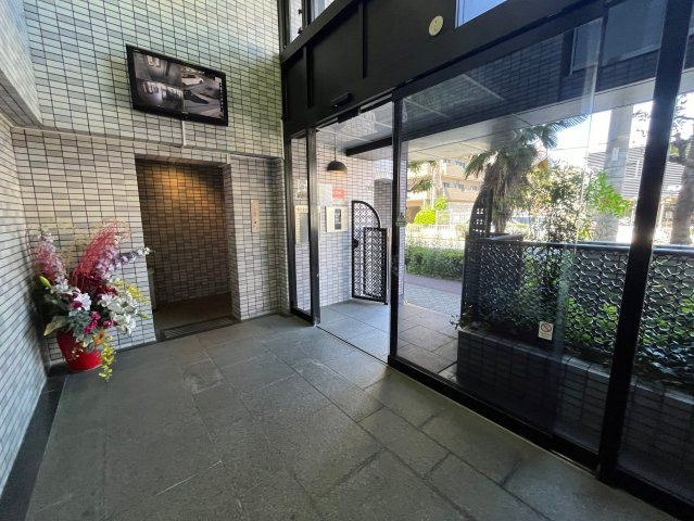 コンチネンタル鶴見のロビー|ロビーです