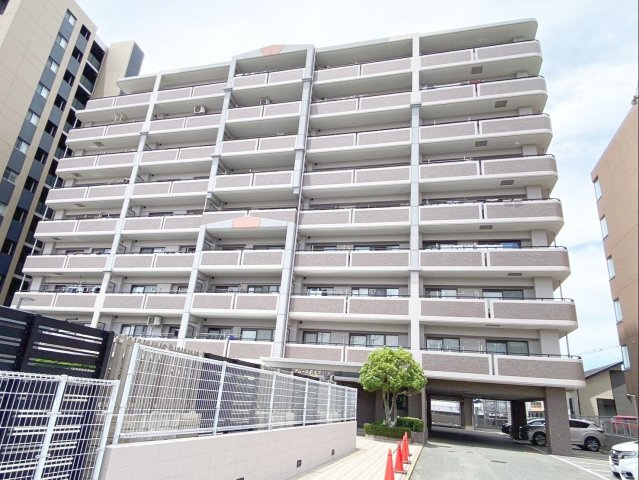 アムール長者原駅前の外観|築25年総戸数47戸の鉄筋コンクリート造です！