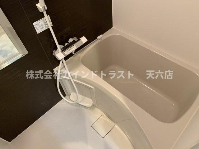 NAKAZAKI NO.66の浴室|お風呂で日々の疲れを落としましょう