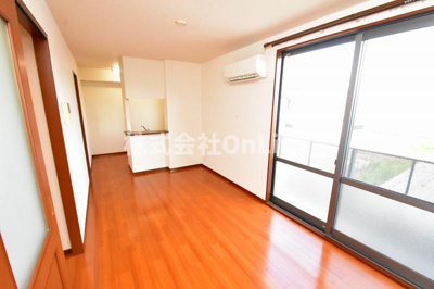 【居間・リビング】 | ドゥ・リュエルB棟