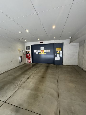 アーバンフラッツ池袋プレミアムの駐車場