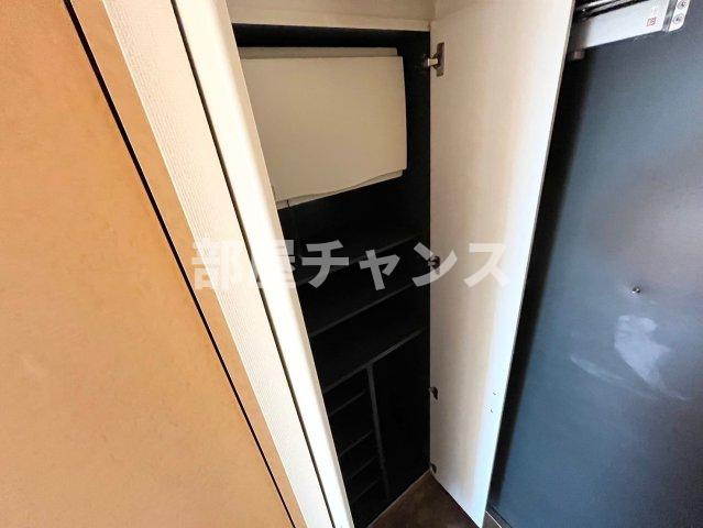 プレサンス名古屋城前の収納